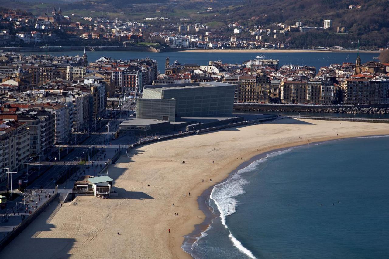 Always Easy I Sagues San Sebastian