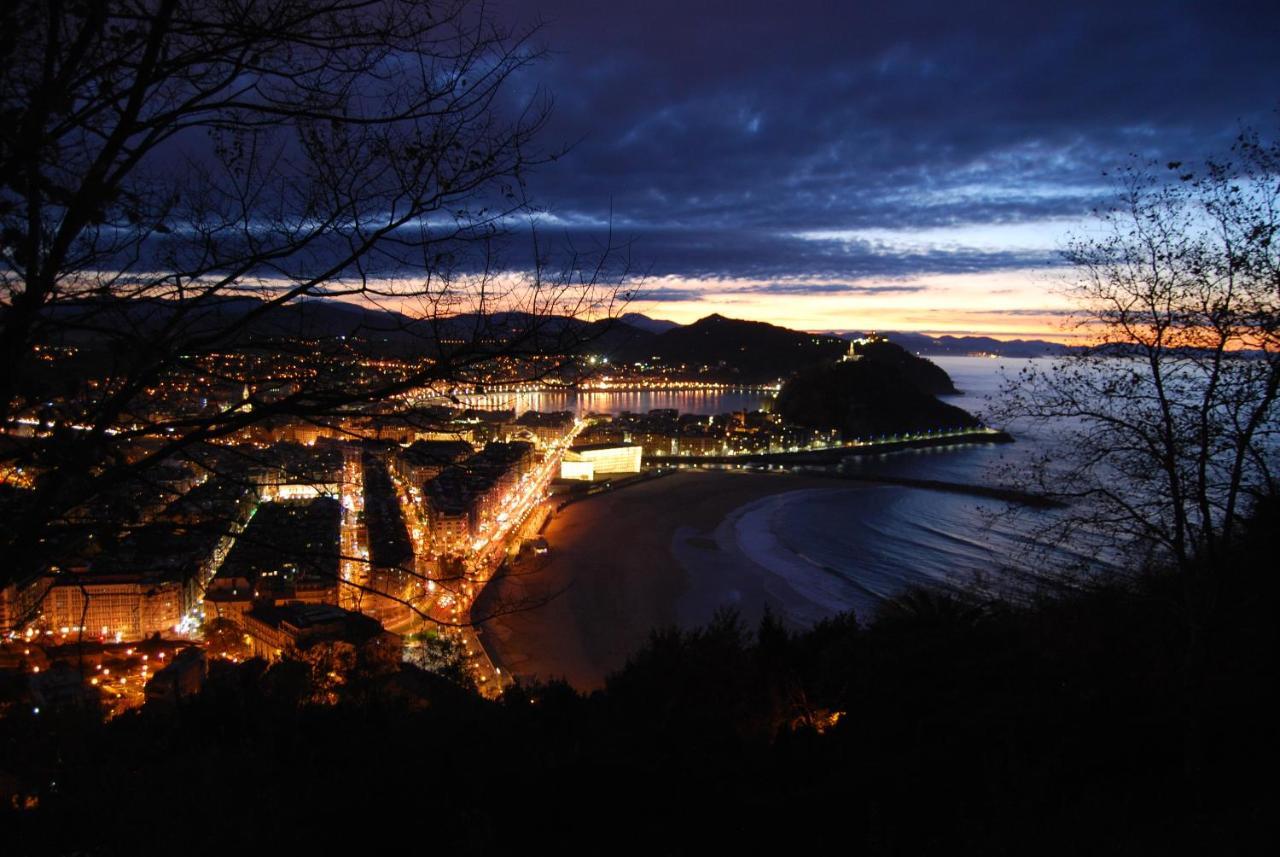 Amazing Views Over In A Family Saint-Sébastien