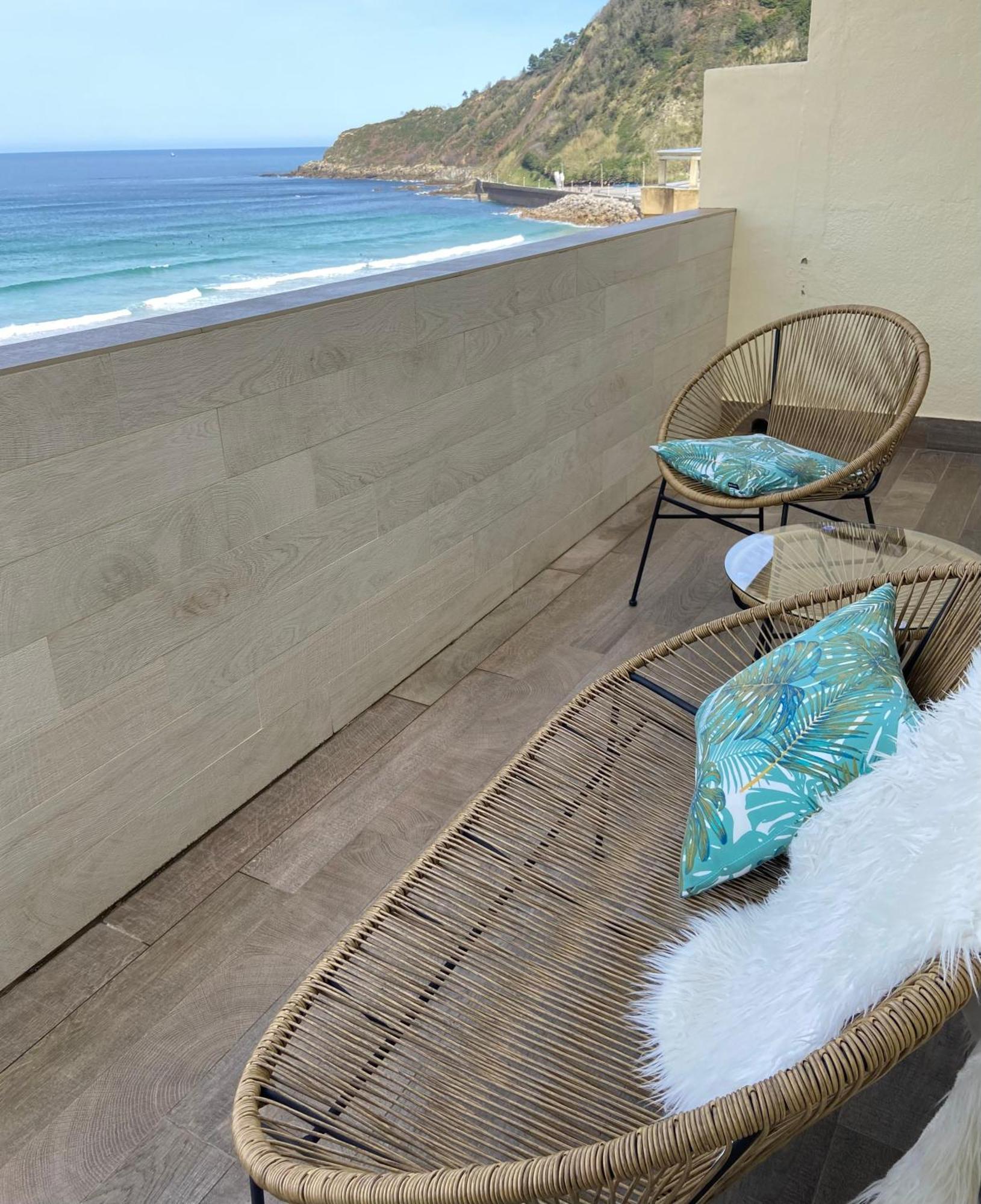 Brisasvtsansebastian In Zurriola Beach, Penthouse, Sea Views Apartment
