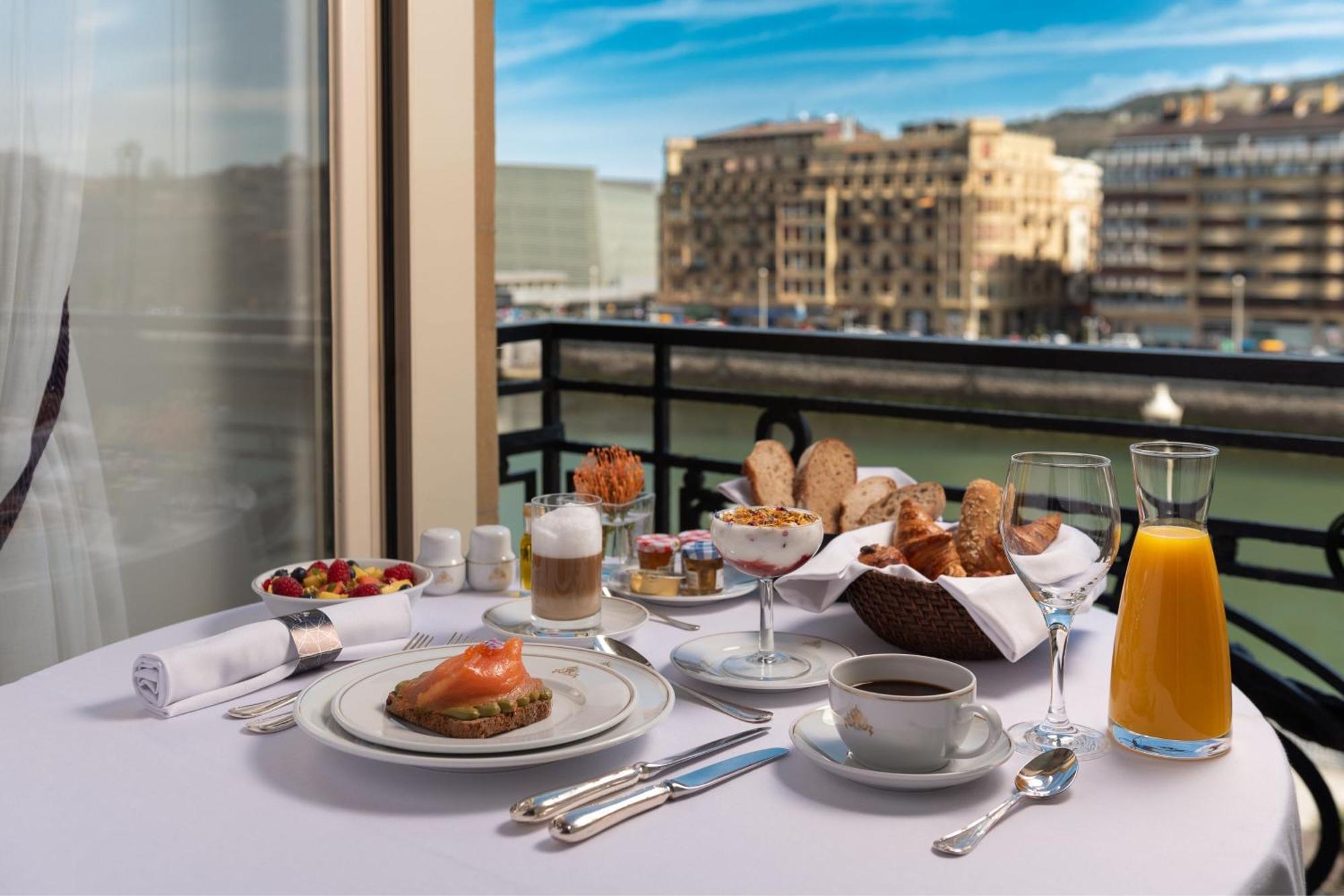 Hotel Maria Cristina, A Luxury Collection Hotel, 5*