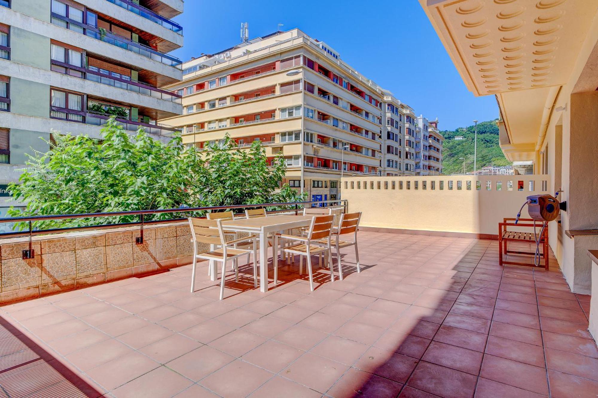 Gran Via By Sanse Holidays * San Sebastián