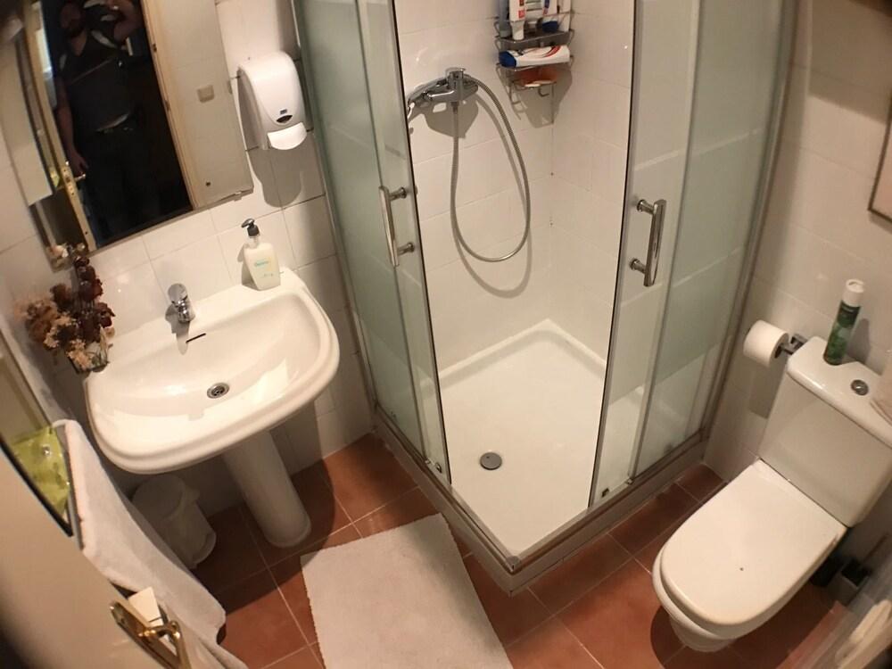 Anne Guest house *