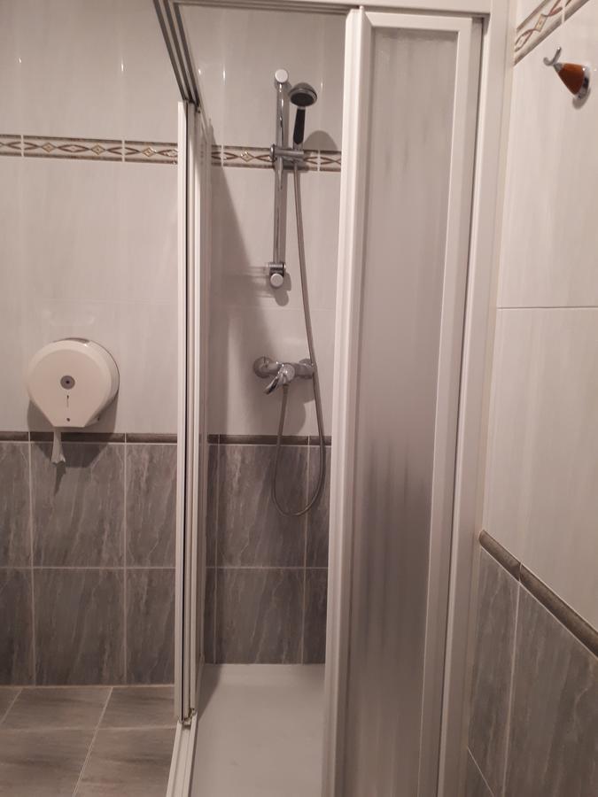 Loinaz Guest house