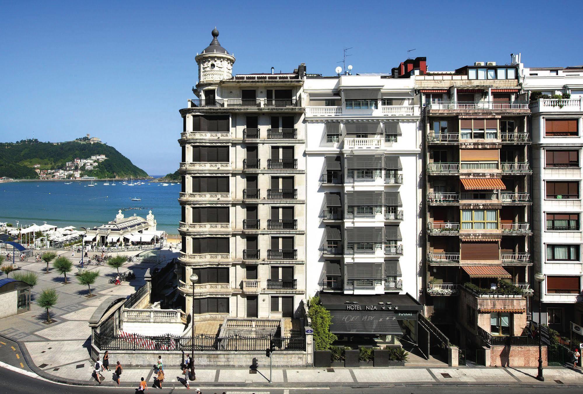 Niza Hotel 3*