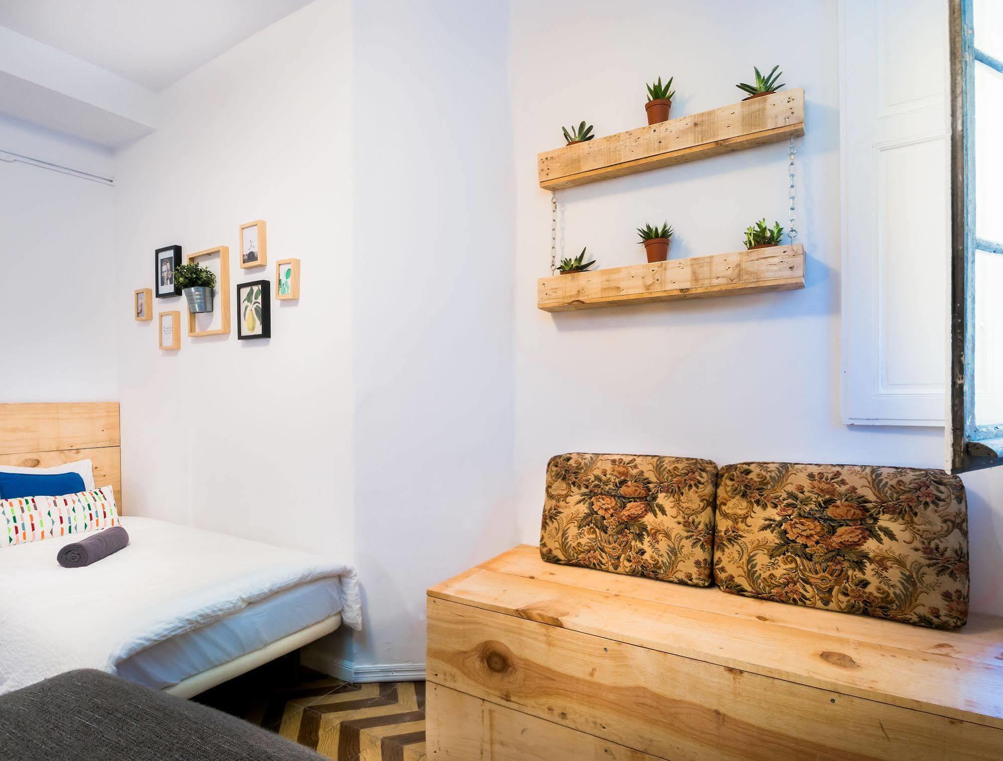 Off Beat - Self-check-in - Sleep Conscious Guest house