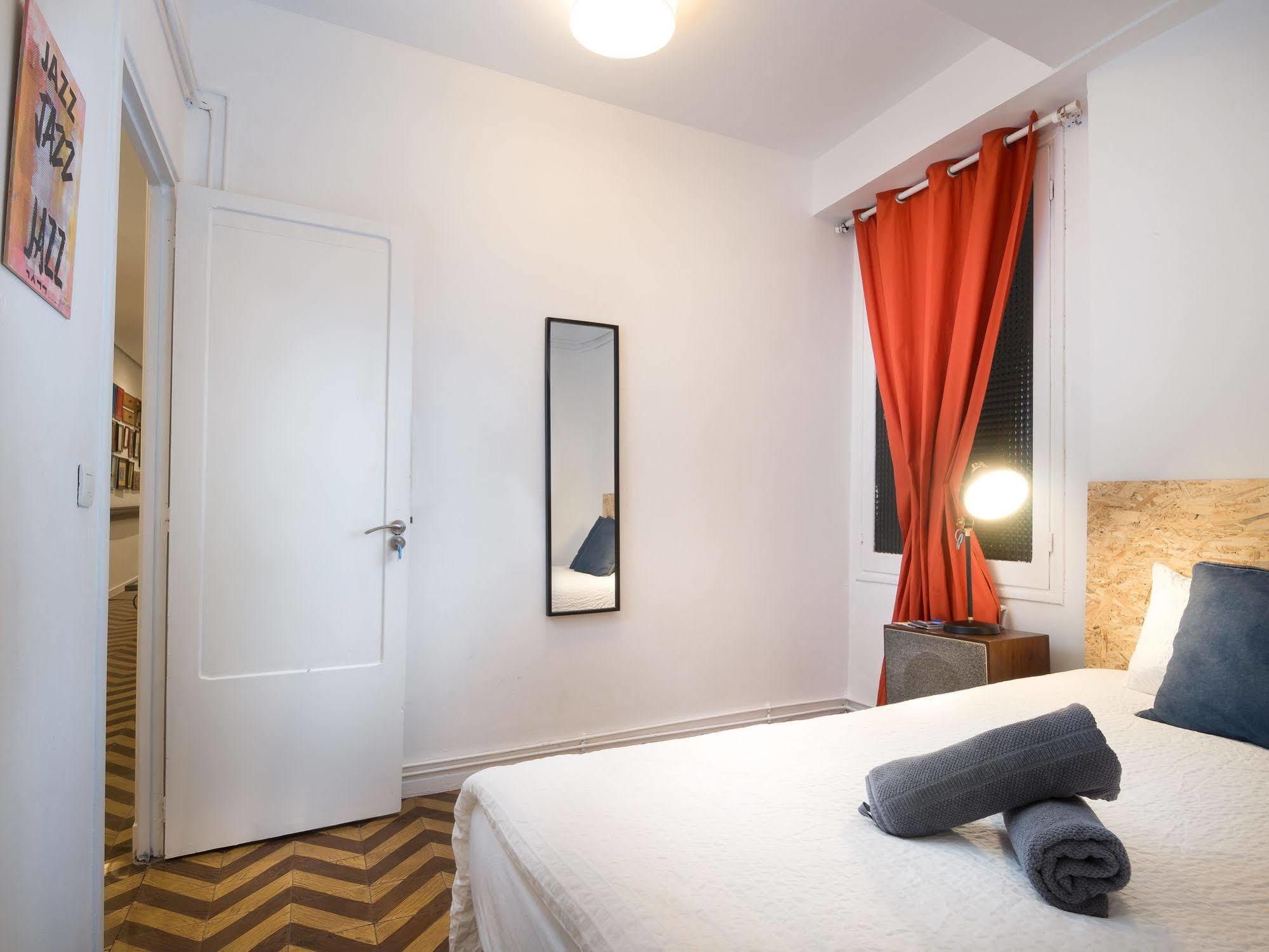 Off Beat - Self-check-in - Sleep Conscious San Sebastian
